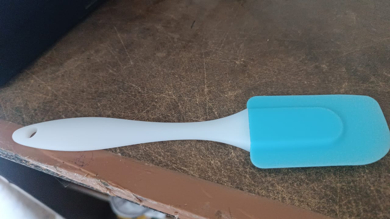 Silicone Cooking Spatula for Baking (1 Pc / 18 Cm / Mix Color) Silicone Cooking Spatula for Baking (1 Pc / 18 Cm / Mix Color)